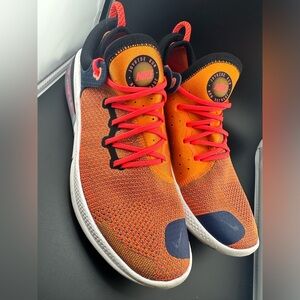 Men's Joyride Run FK Magma Orange/Black
AQ2730-800